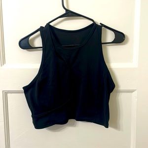 Lululemon medium black crop top